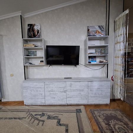 Guest House 15A Кутаиси Екстериор снимка