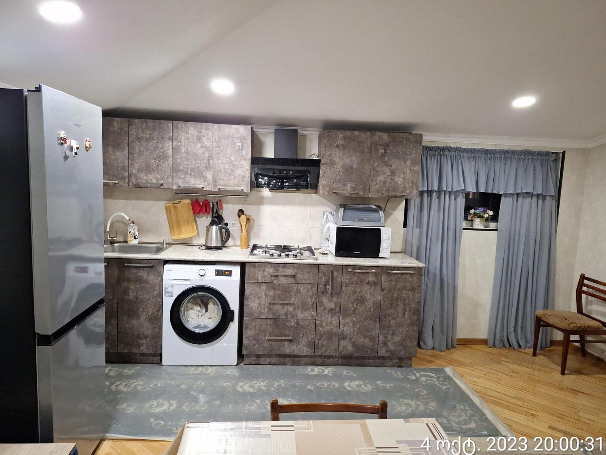 Guest House 15A Кутаиси Екстериор снимка