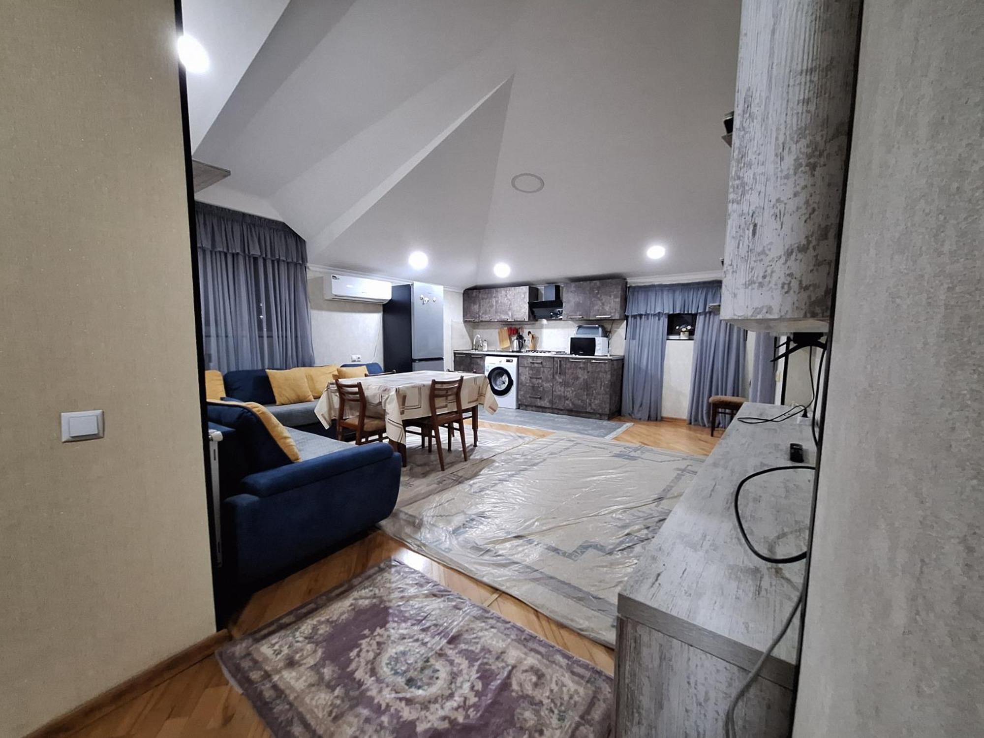 Guest House 15A Кутаиси Екстериор снимка